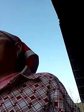 Agnes-baby's cam snapshot