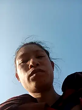 simi-lucy's cam snapshot