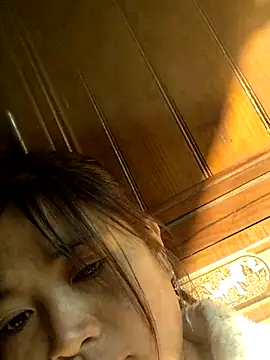 miumiu_sexy2x's cam snapshot