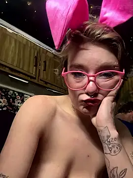 Tastybabe22 live sex cam