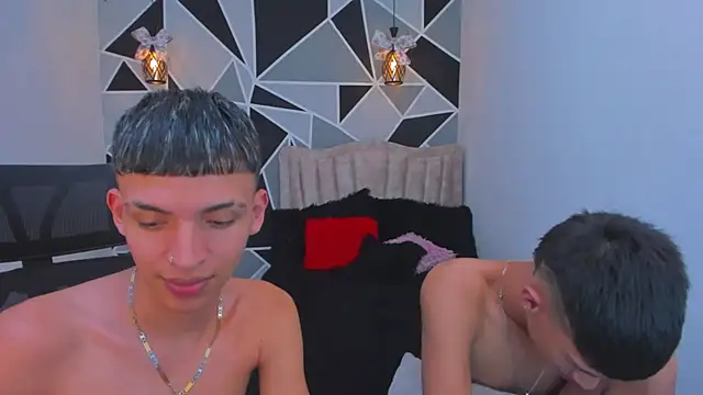 Juan_Nd_Steven live sex cam