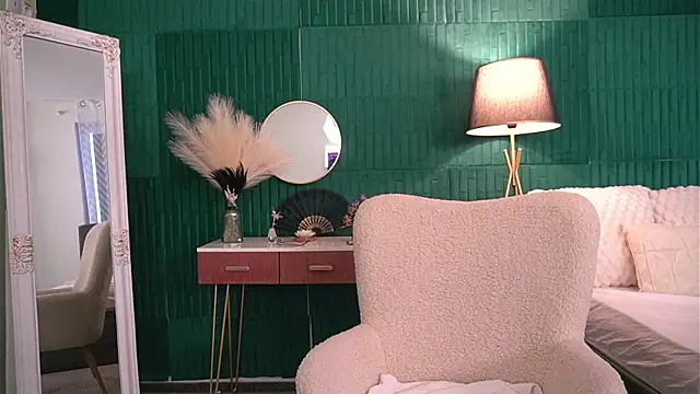 HaileyMoonn's cam snapshot