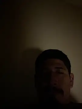 twohightwonut805's cam snapshot