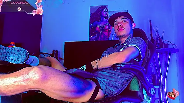 HannibalLester's cam snapshot