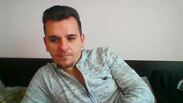 Huge_cock22cm's cam snapshot