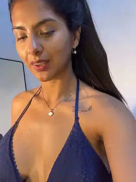 chicachocolate01's cam snapshot