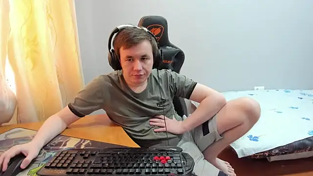 iliaskrislove live sex cam