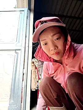 Thao201 live sex cam