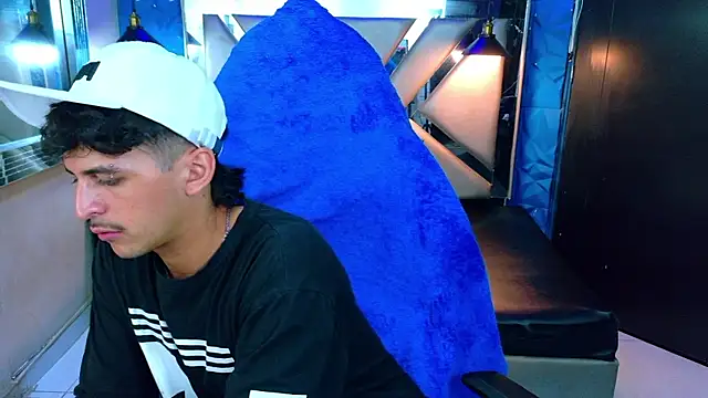 Alan_Del_Reyx live sex cam