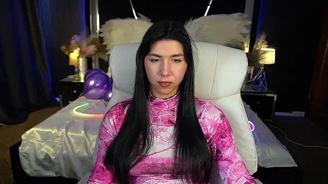 EmilyCandyy's cam snapshot