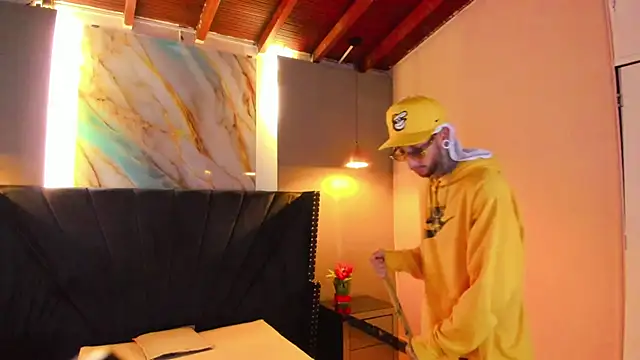 axel_valtier's cam snapshot