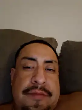 hungpenis210 live sex cam