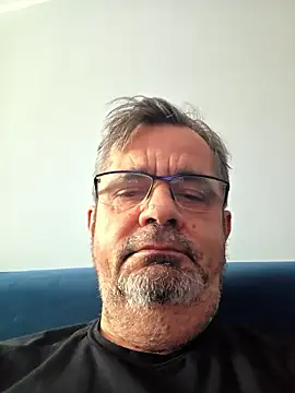 Axer1960 live sex cam