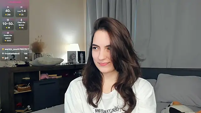 DracosMoon live sex cam