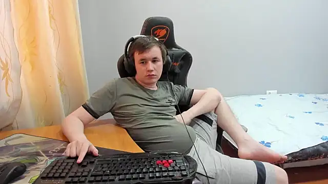 iliaskrislove live sex cam