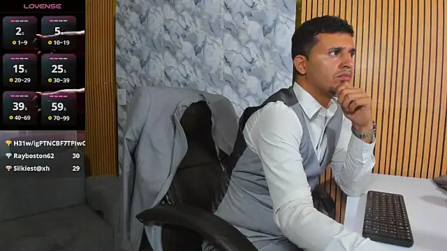 Hideintheoffice's cam snapshot