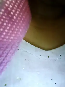 Desi_Biwi's cam snapshot