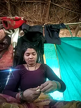 Kiran_bhabi's cam snapshot