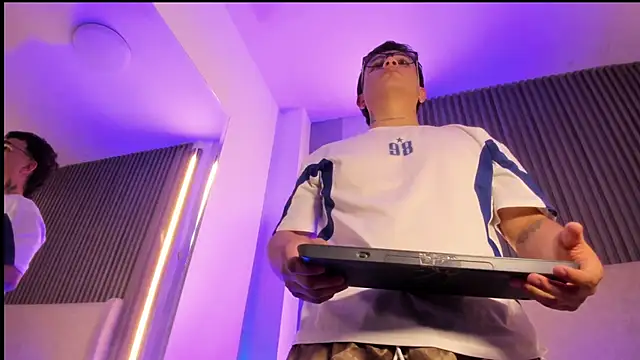 SamuParker live sex cam