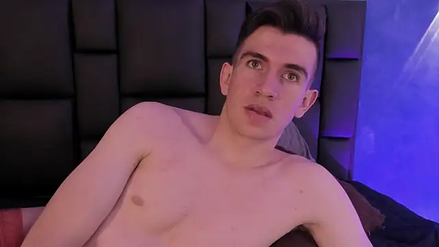 MikaelSlow live sex cam