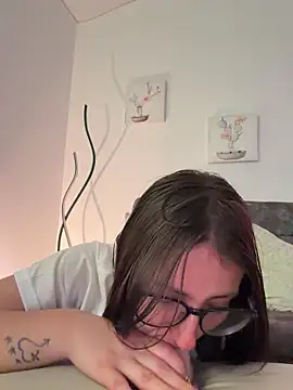 Megan_lu2 live sex cam