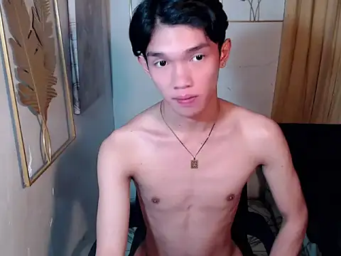 urasian_john18's cam snapshot