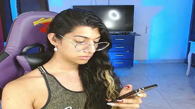 engielphoenis14 live sex cam