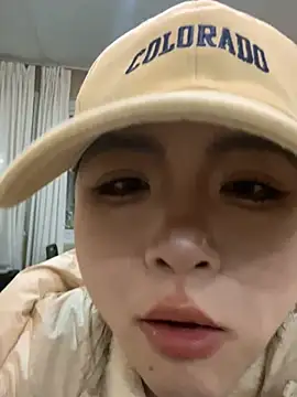 Sinicoco live sex cam