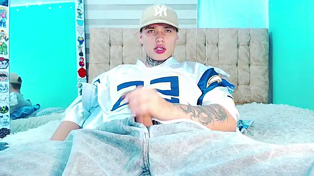 _justinmoon2 live sex cam