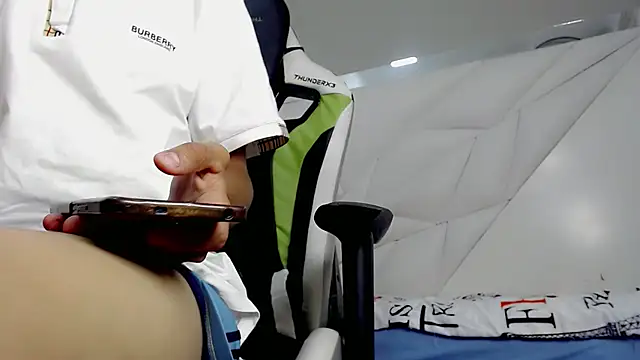 Lil_babyyy_ live sex cam