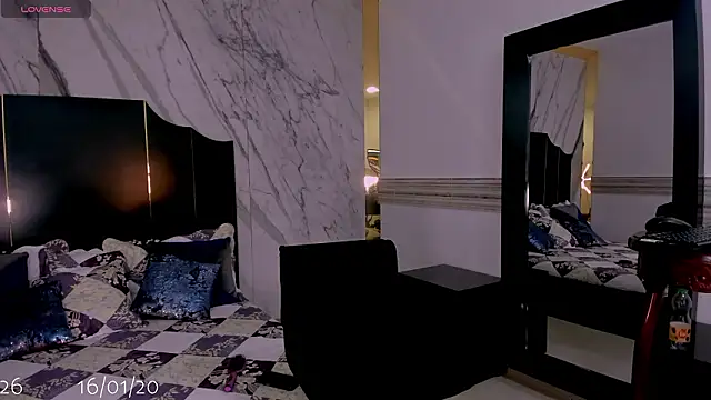 Vicky_Hottman live sex cam