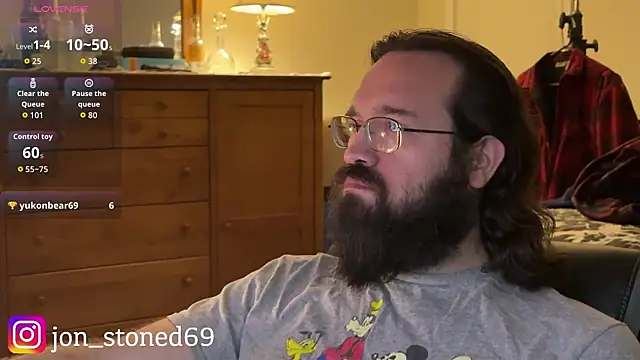 beardedfantasydaddy live sex cam