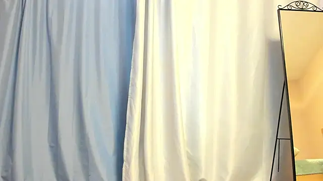 vicky_squirtz's cam snapshot