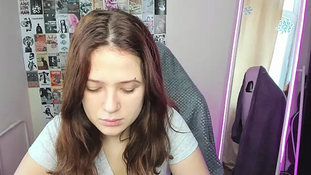 Anora_Miller's cam snapshot