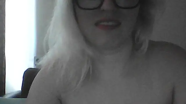 Dolce_Tempt's cam snapshot