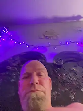 sofnhornyforu's cam snapshot