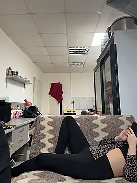 _Mila_Love's cam snapshot