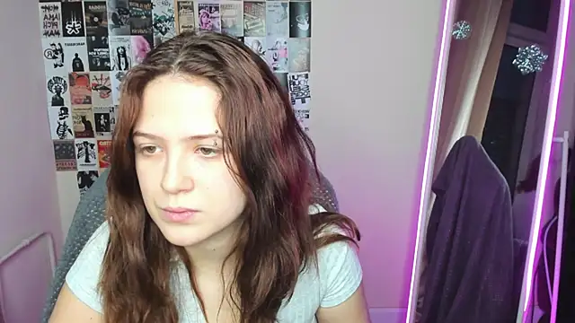 Anora_Miller's cam snapshot