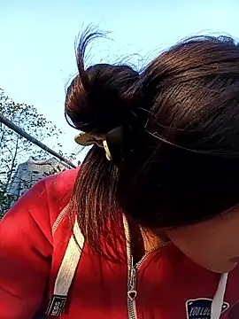 Money_moneylove's cam snapshot