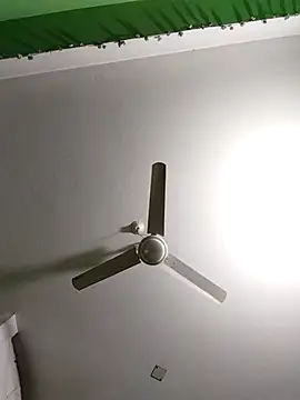 Idhika-Paul live sex cam