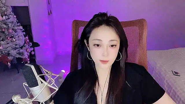 Daisy-77 live sex cam