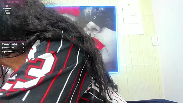 ashley-17's cam snapshot