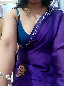 roshni_agrawal0's cam snapshot