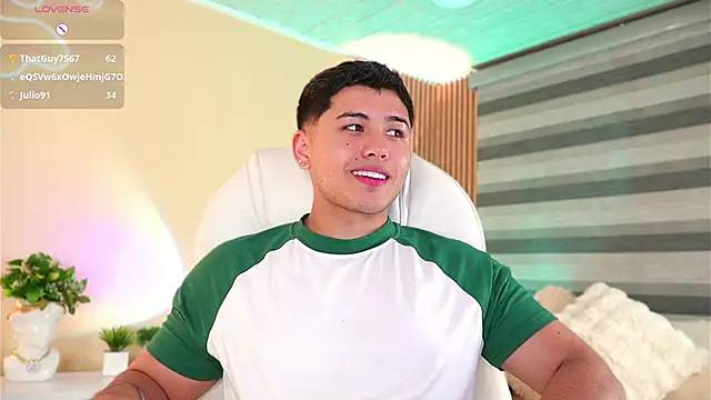 MatiasKorn live sex cam