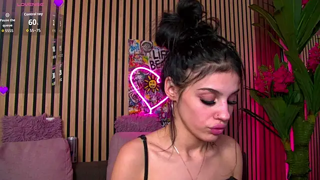 MirunaHaze's cam snapshot