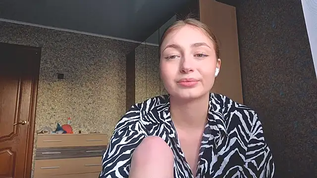 MousyHello's cam snapshot