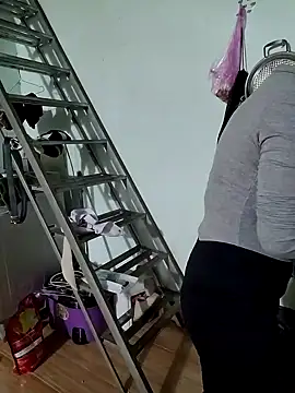 -LunaLust's cam snapshot