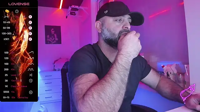 HAIR-MAN's cam snapshot