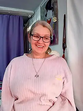 irinamaux live sex cam