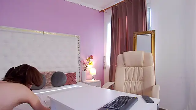 Lenna_Paul live sex cam